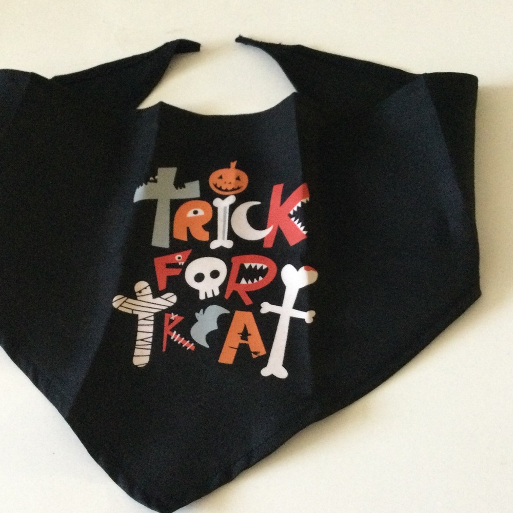 HOTEL DOGGY DOG BANDANA TRICK FOR TREAT BLACK SIZE M/L NEW